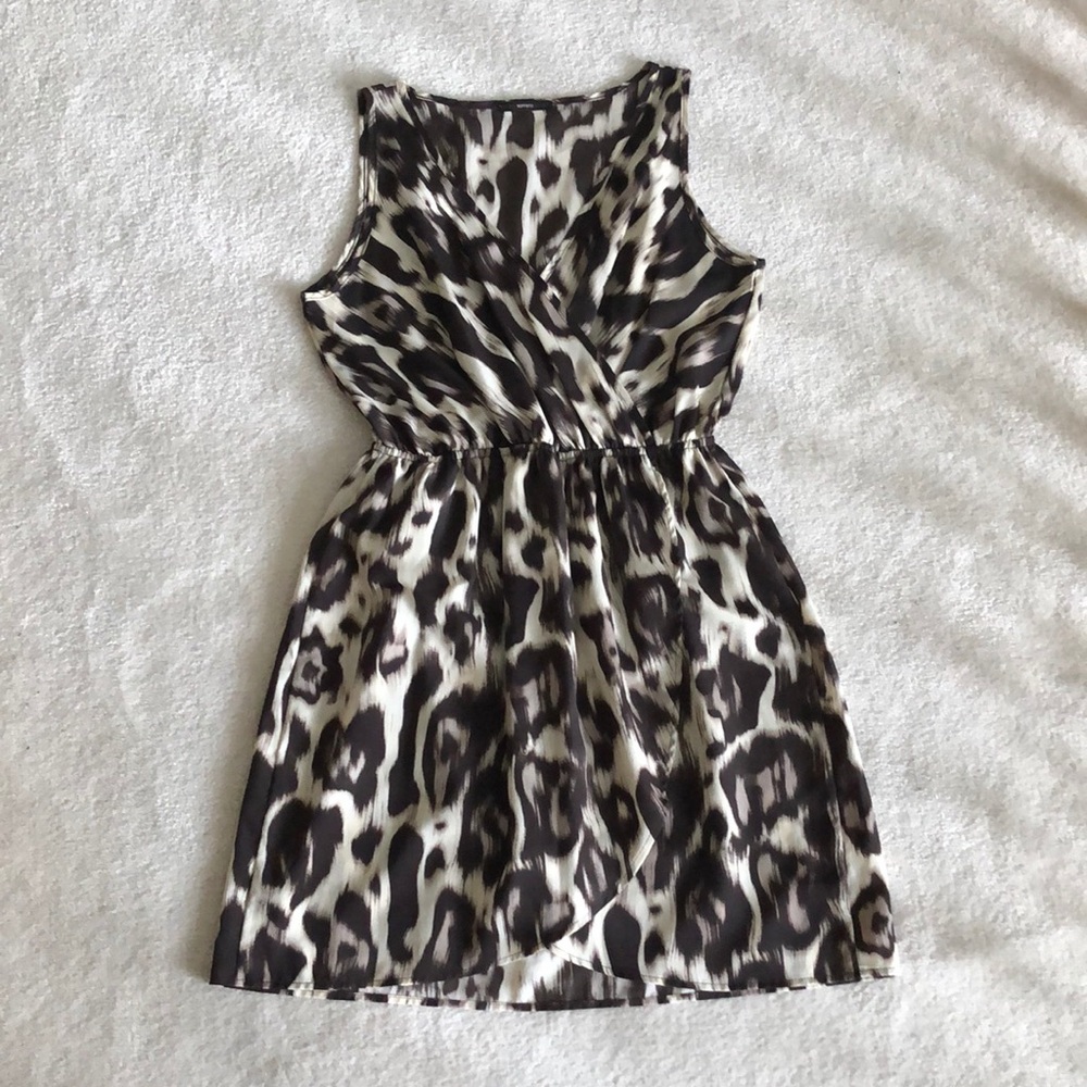 HP Anthro soprano animal print faux wrap dress